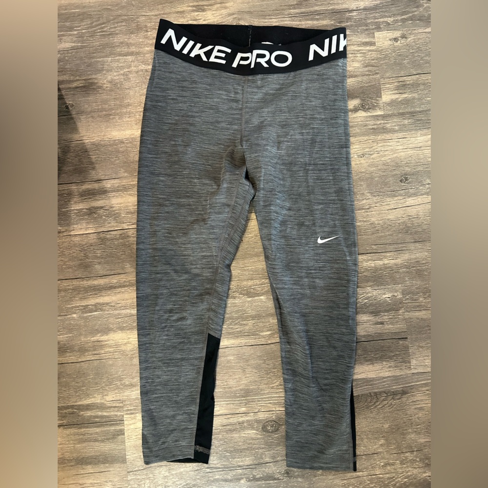 Nike Pro Gray Leggings